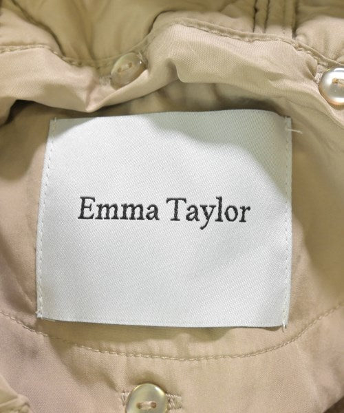 Emma Taylor 其他大衣
