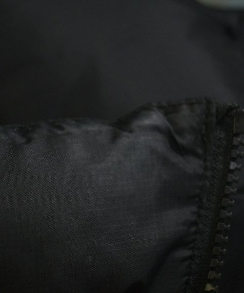 thisisneverthat 羽絨夾克/背心