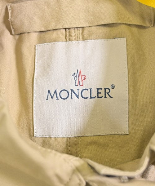 MONCLER GENIUS 支撐領外套