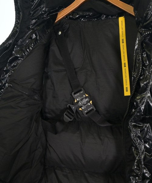 MONCLER GENIUS 羽絨夾克/背心