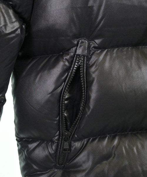 MONCLER GENIUS 羽絨夾克/背心
