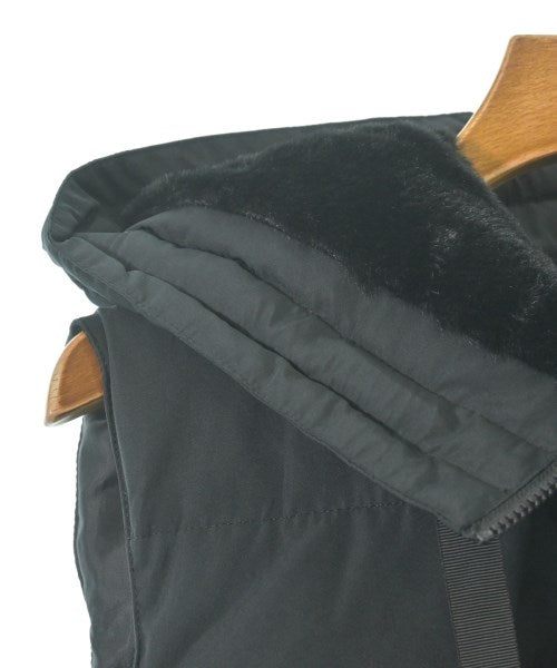 LUGIVA 羽絨夾克/背心