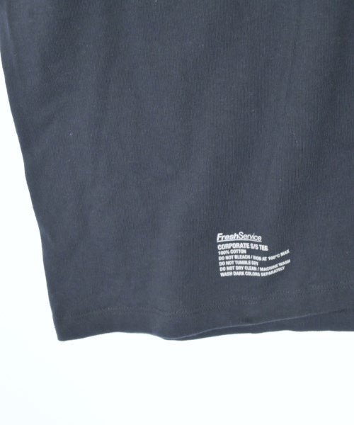FreshService T恤/上衣