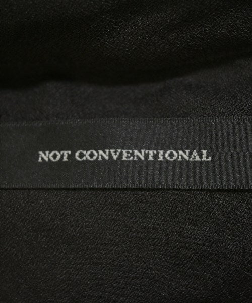 NOT CONVENTIONAL 休閒襯衫