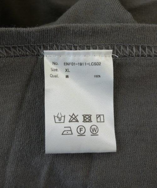 NOT CONVENTIONAL T恤/上衣