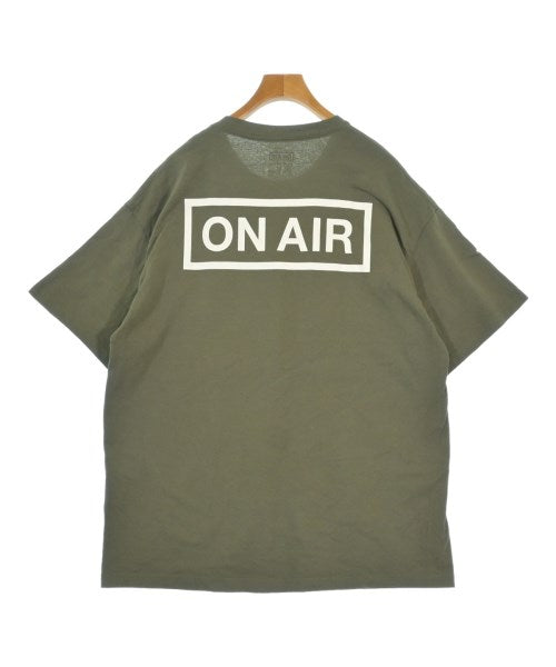 ON AIR T恤/上衣