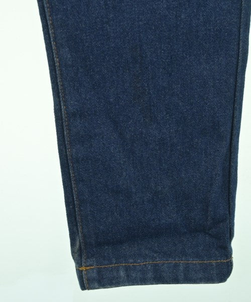 RANDOM IDENTITIES 牛仔