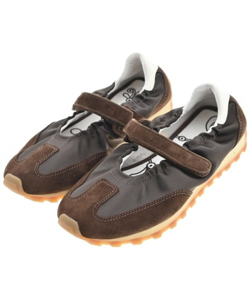 FOOT INDUSTRY 運動鞋