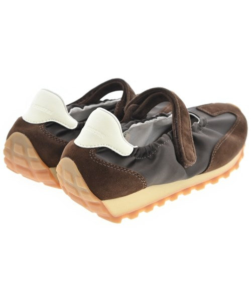 FOOT INDUSTRY 運動鞋