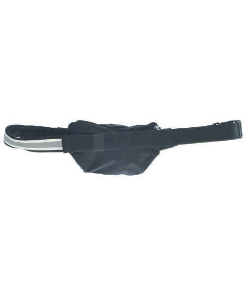 White Mountaineering 肩背包