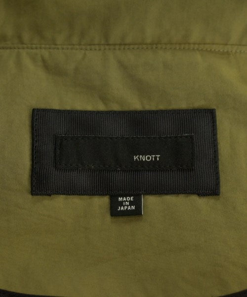 KNOTT 支撐領外套