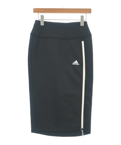 adidas 膝上裙