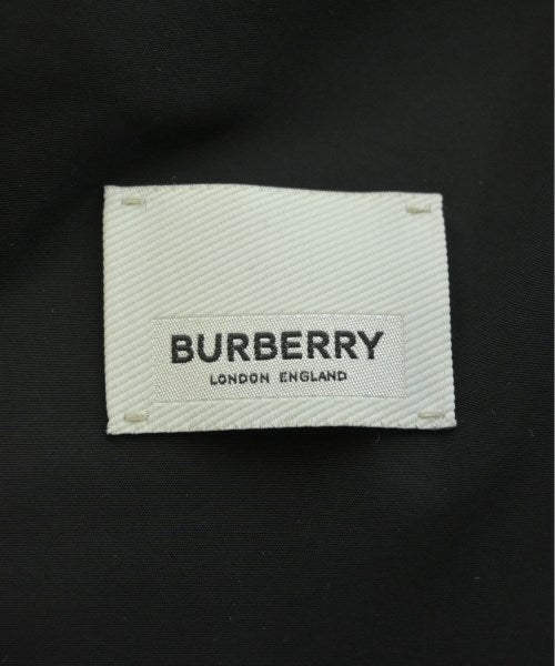BURBERRY 支撐領外套