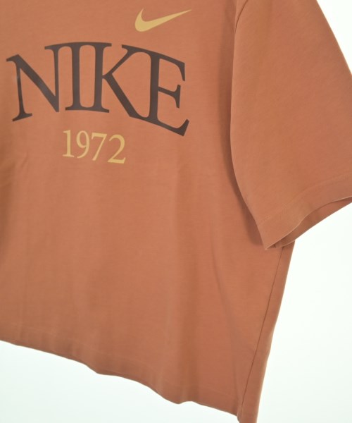 NIKE T恤/上衣