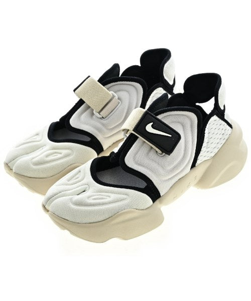 NIKE 運動鞋