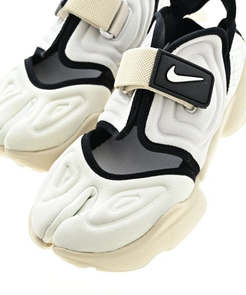 NIKE 運動鞋
