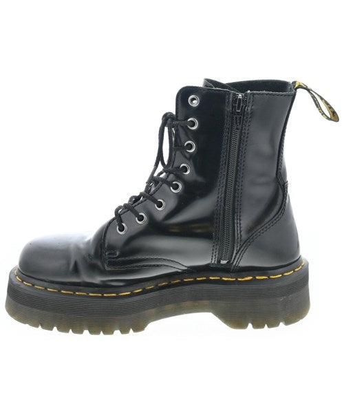 Dr.Martens 靴子
