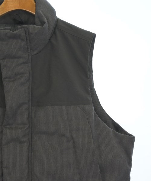 COMME des GARCONS HOMME 羽絨夾克/背心