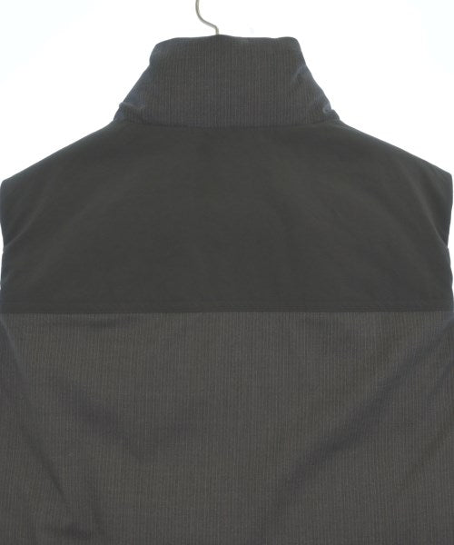 COMME des GARCONS HOMME 羽絨夾克/背心