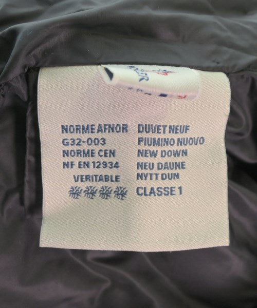 MONCLER S 羽絨夾克/背心