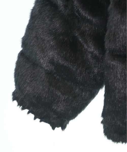 Supreme 羽絨夾克/背心