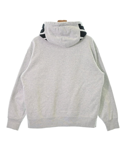 Supreme 連帽衫