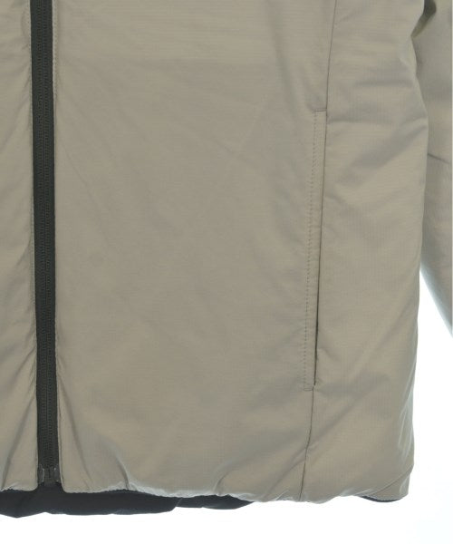 THE NORTH FACE 羽絨夾克/背心