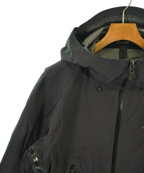 ARC'TERYX 山系外套