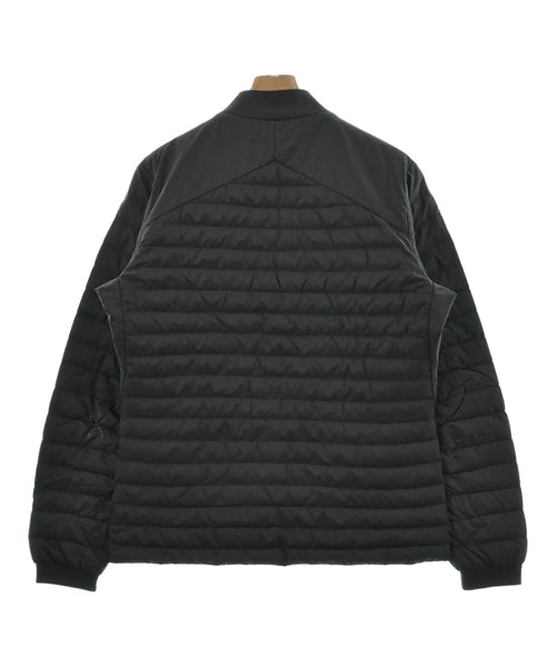 ARC'TERYX 羽絨夾克/背心