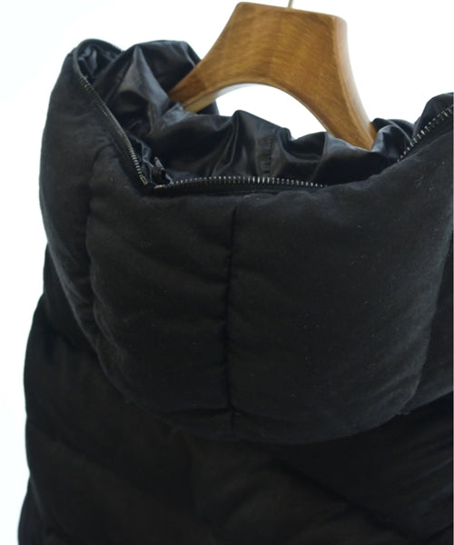 DUVETICA 羽絨夾克/背心