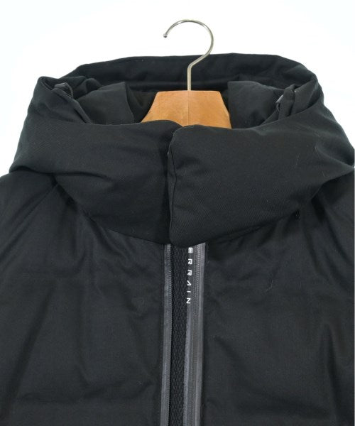 DESCENTE 羽絨大衣