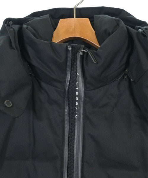 DESCENTE 羽絨大衣