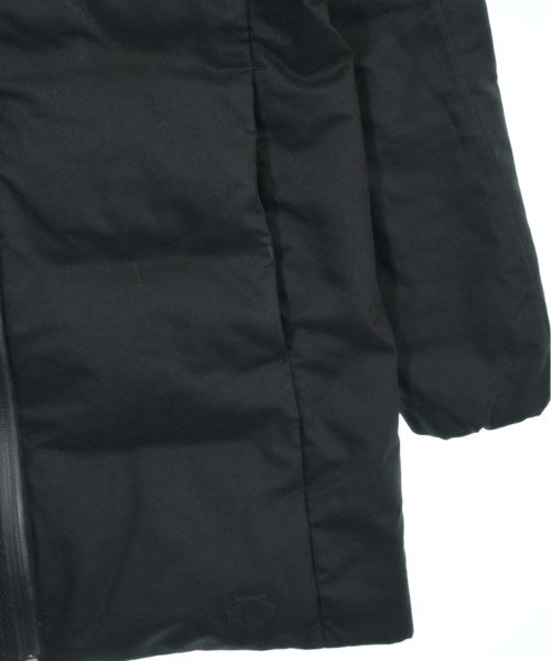 DESCENTE 羽絨大衣