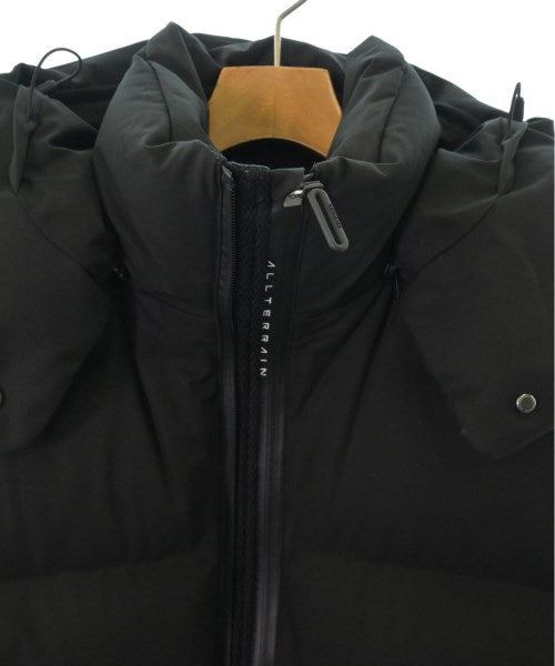 DESCENTE 羽絨夾克/背心