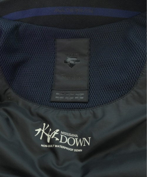 DESCENTE 羽絨夾克/背心