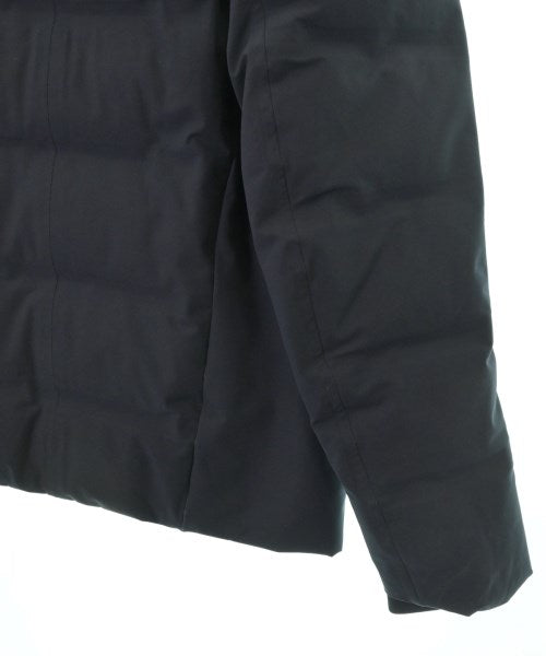 DESCENTE 羽絨夾克/背心