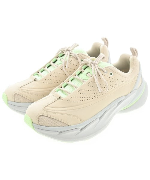 HOKA ONE ONE 運動鞋