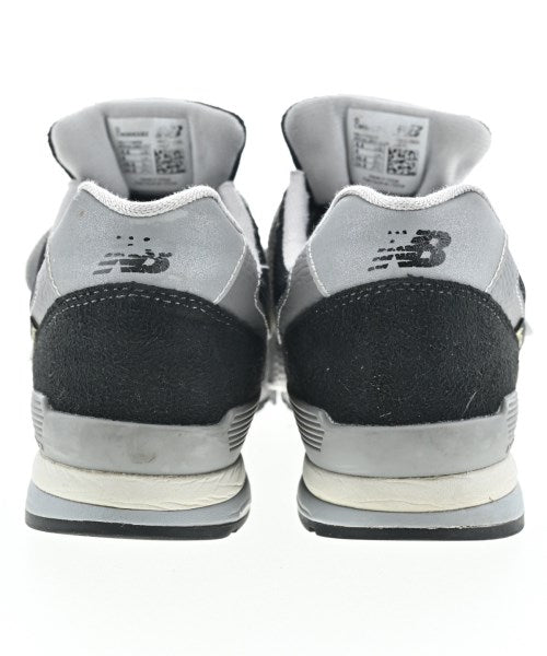 New Balance 運動鞋