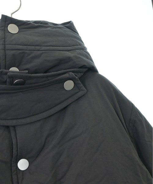 BOTTEGA VENETA 羽絨夾克/背心