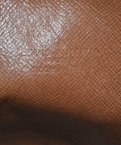 LOUIS VUITTON 肩背包