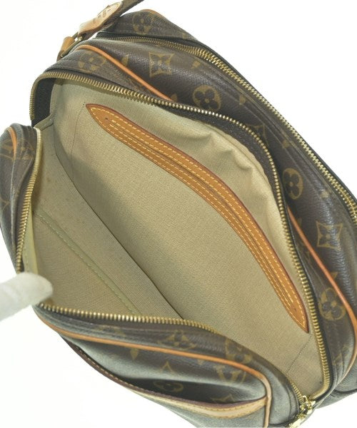 LOUIS VUITTON 肩背包