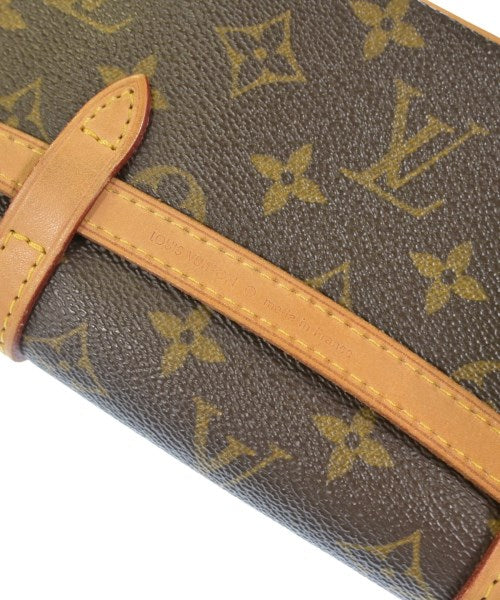 LOUIS VUITTON 肩背包