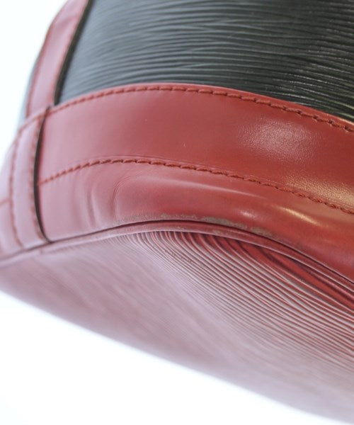 LOUIS VUITTON 肩背包