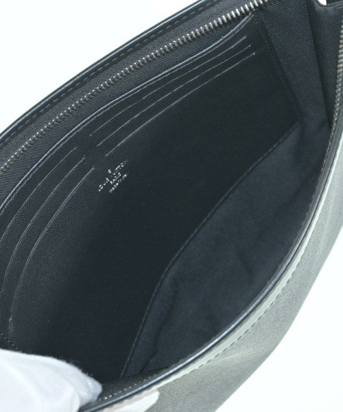 LOUIS VUITTON 手拿包