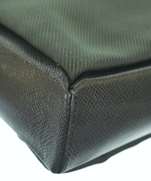 LOUIS VUITTON 肩背包