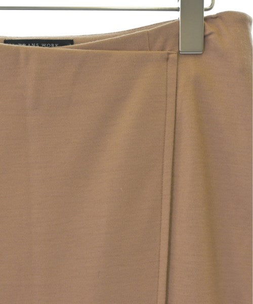 TRANS WORK 膝上裙