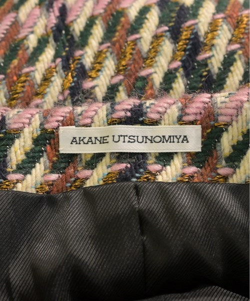 AKANE UTSUNOMIYA 膝上裙