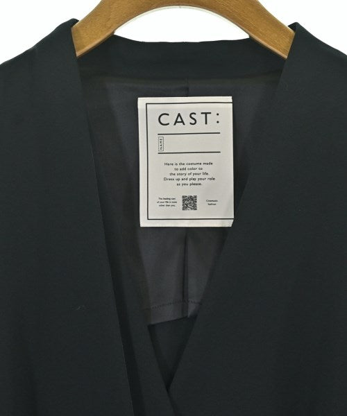 CAST: 無領外套