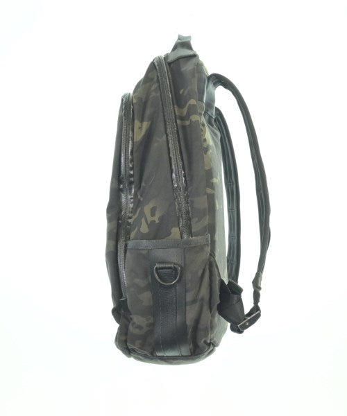 DEFY BAGS 背包