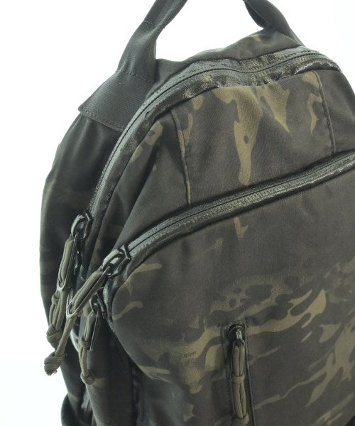DEFY BAGS 背包